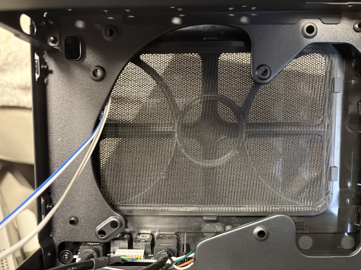 Fan mount.jpg