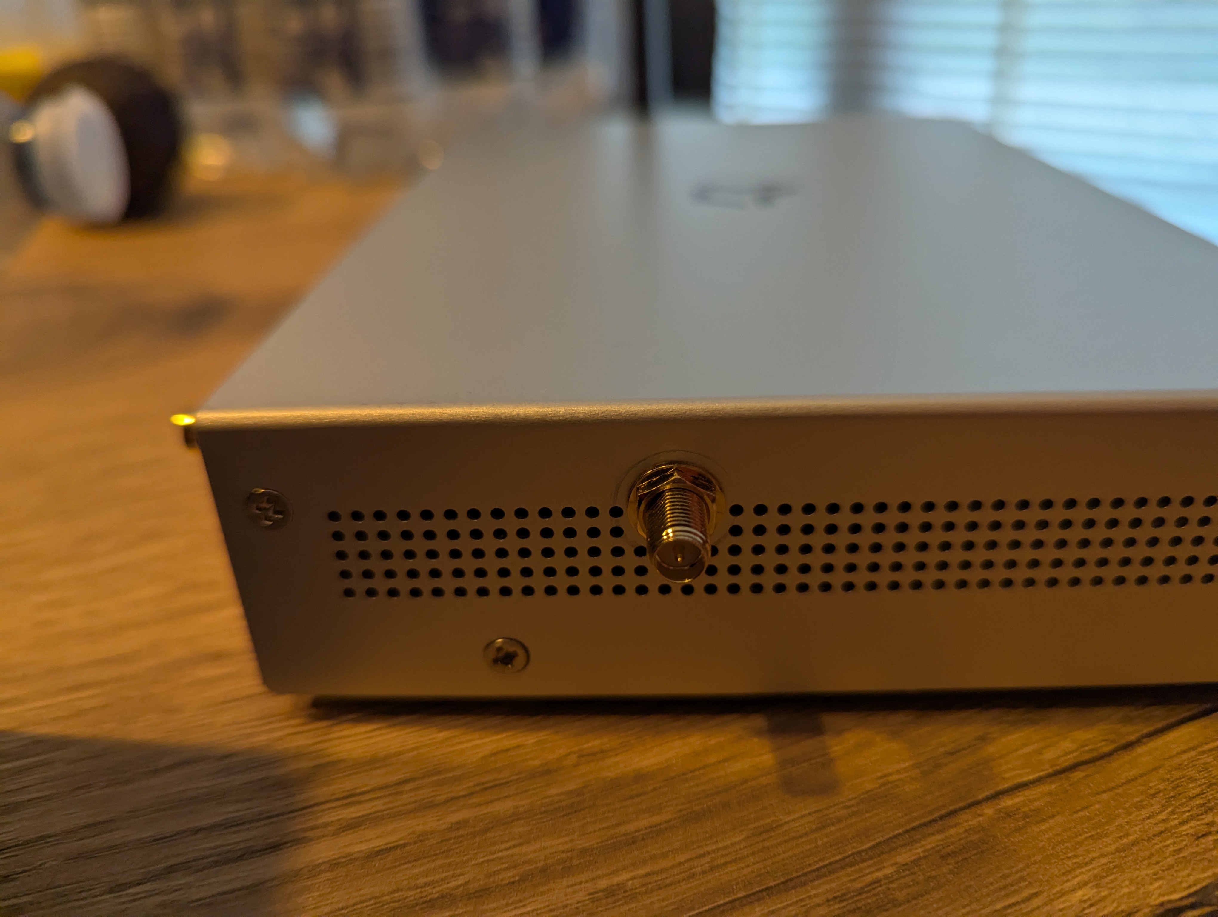 Router Turris.jpg