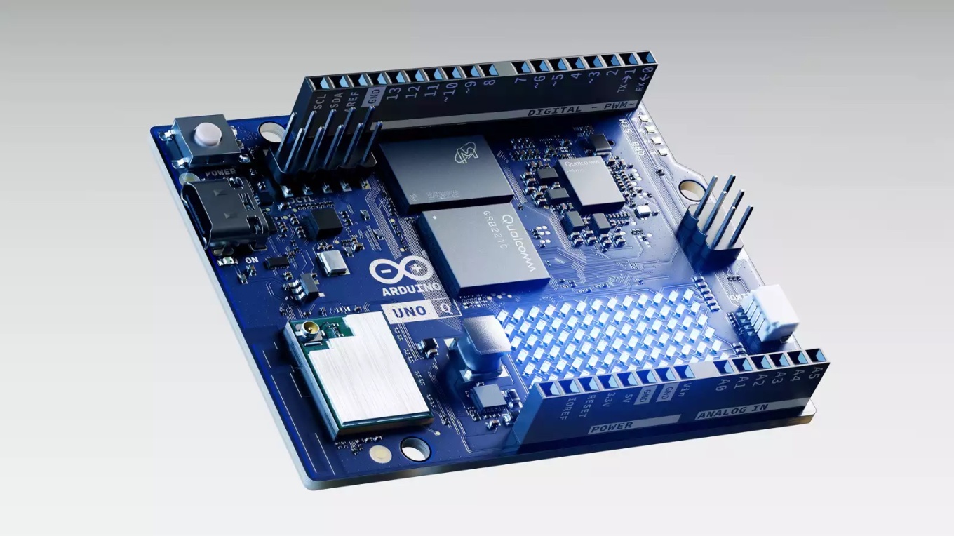 Qualcomm neemt Arduino over en kondigt dual-brain bord aan met ...