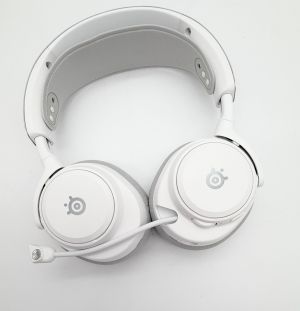 SteelSeries Arctis Nova Pro Omn