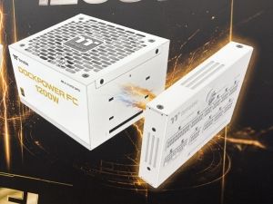 Bild zu Voedingen: Thermaltakes nieuwste voeding heeft afneembaar connectorpaneel