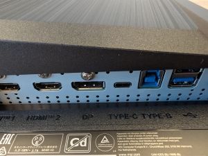 MSI MPG 322UR QD-OLED X24 