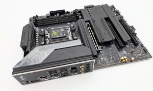 MSI MAG X870E Tomahawk Max WiFi
