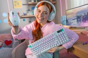 Bild zu Invoerapparatuur: Lichte draadloze gamingmuis en bedraad toetsenbord met dot-matrix bij Logitech