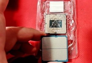 Bild zu Processors: Vermoedelijke retourfraude: Intel-processor vermomd als AMD Ryzen 9 9950X3D2