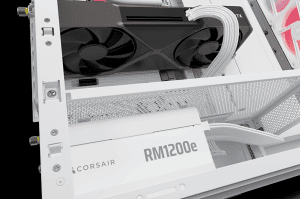 Bild zu Voedingen: Corsair RM1200e-voeding schakelt videokaart uit bij teveel stroom via 12V-2x6-connector