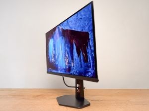 AOC Q27G4SDR