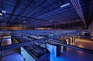 Bild zu Bedrijfsnieuws: Alphabet investeert miljarden in AI, maar Google ziet druk op zijn zoekadvertenties