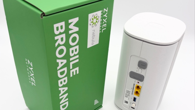 Zyxel 5G BE7200 Indoor Router Nebula FWA515 Review. Een makkelijke router met 5G
