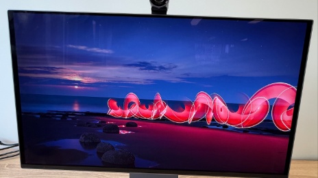 Lenovo Yoga Pro 27UD-10 Review. Deze luxe Lenovo-monitor blinkt uit in gebruiksgemak, niet in kleurbereik