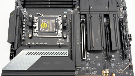 MSI B850 Tomahawk Max WiFi II Review.Een zeer compleet AM5-bord voor 300 euro