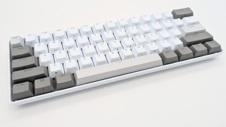 Corsair Clipper Mini 60 Review. Dit vederlichte toetsenbord wekt verbazing
