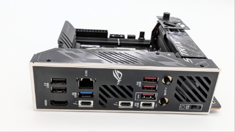 Asus ROG Strix Z890-I Gaming WiFi. Een een zeer geavanceerd Intel Mini ITX-moederbord