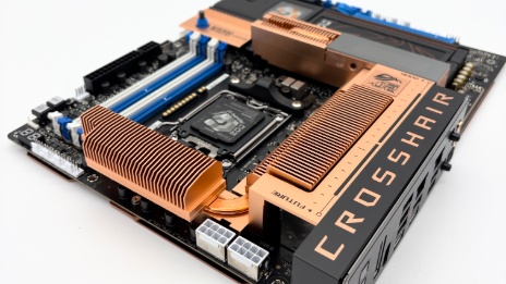Asus ROG Crosshair 2006 Review. Een moederbord met retro-looks, gecombineerd met de nieuwste features