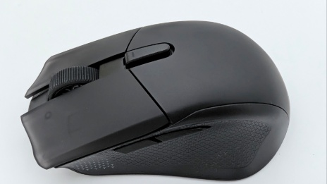Corsair Harpoon V2 Review. Een betaalbare gamingmuis die lekker in de hand ligt