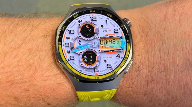 Huawei GT7 Pro Review. Deze smartwatch hoef je amper nog aan de lader te hangen.