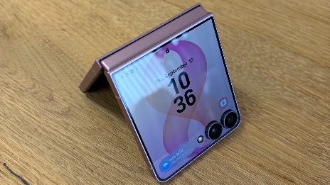 Samsung Galaxy Z Flip8 Review. Dit is de handigste telefoon van Samsung